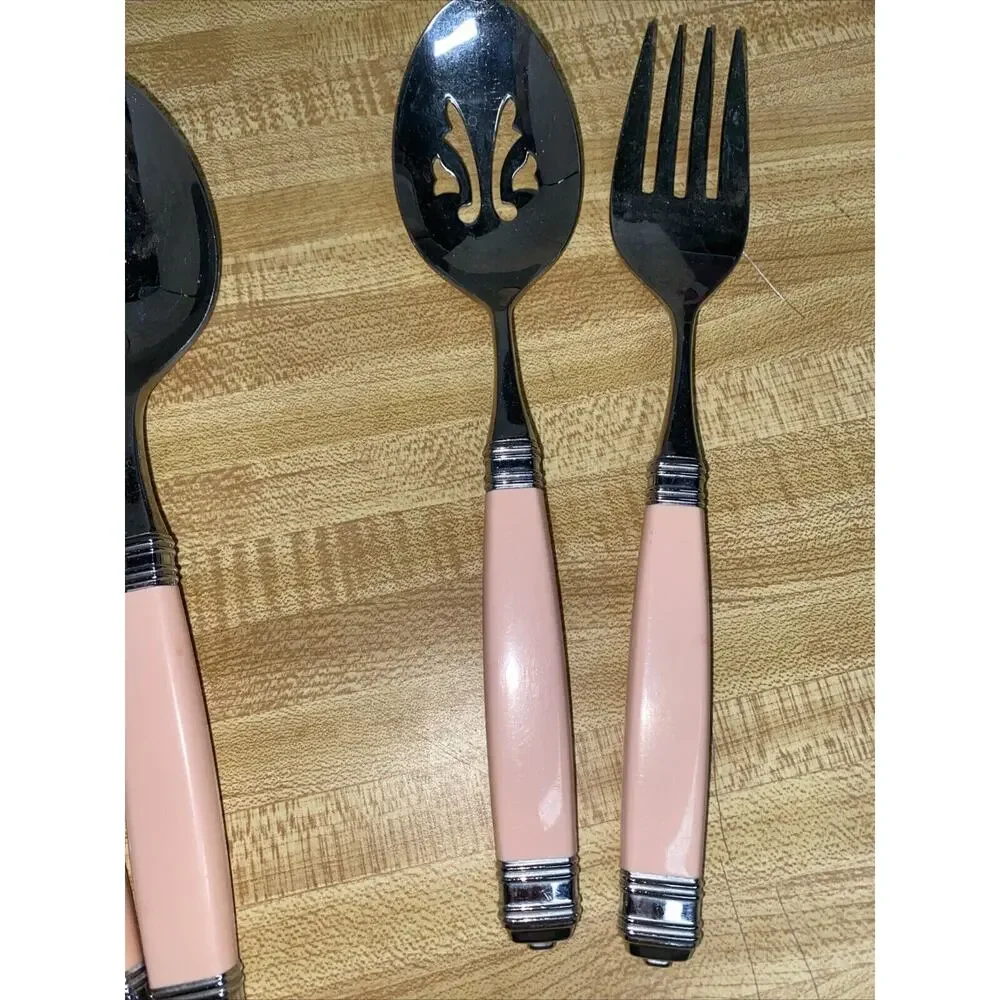 Mikasa 30 pieces